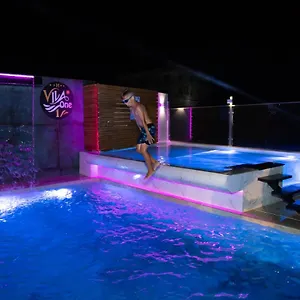 4* Hotel Vila One Beach